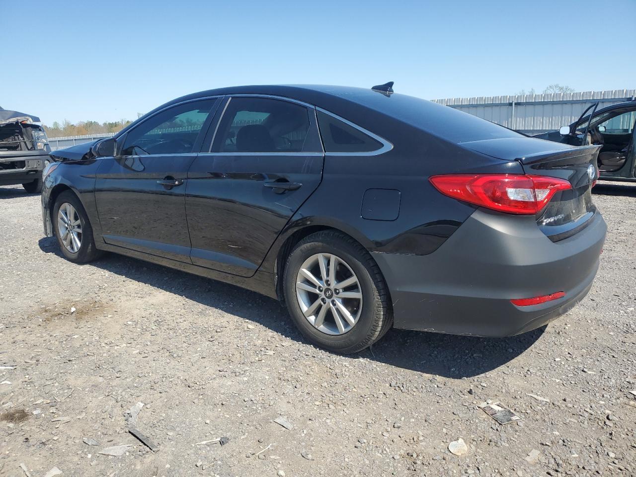 2017 HYUNDAI SONATA SE - Фото 2