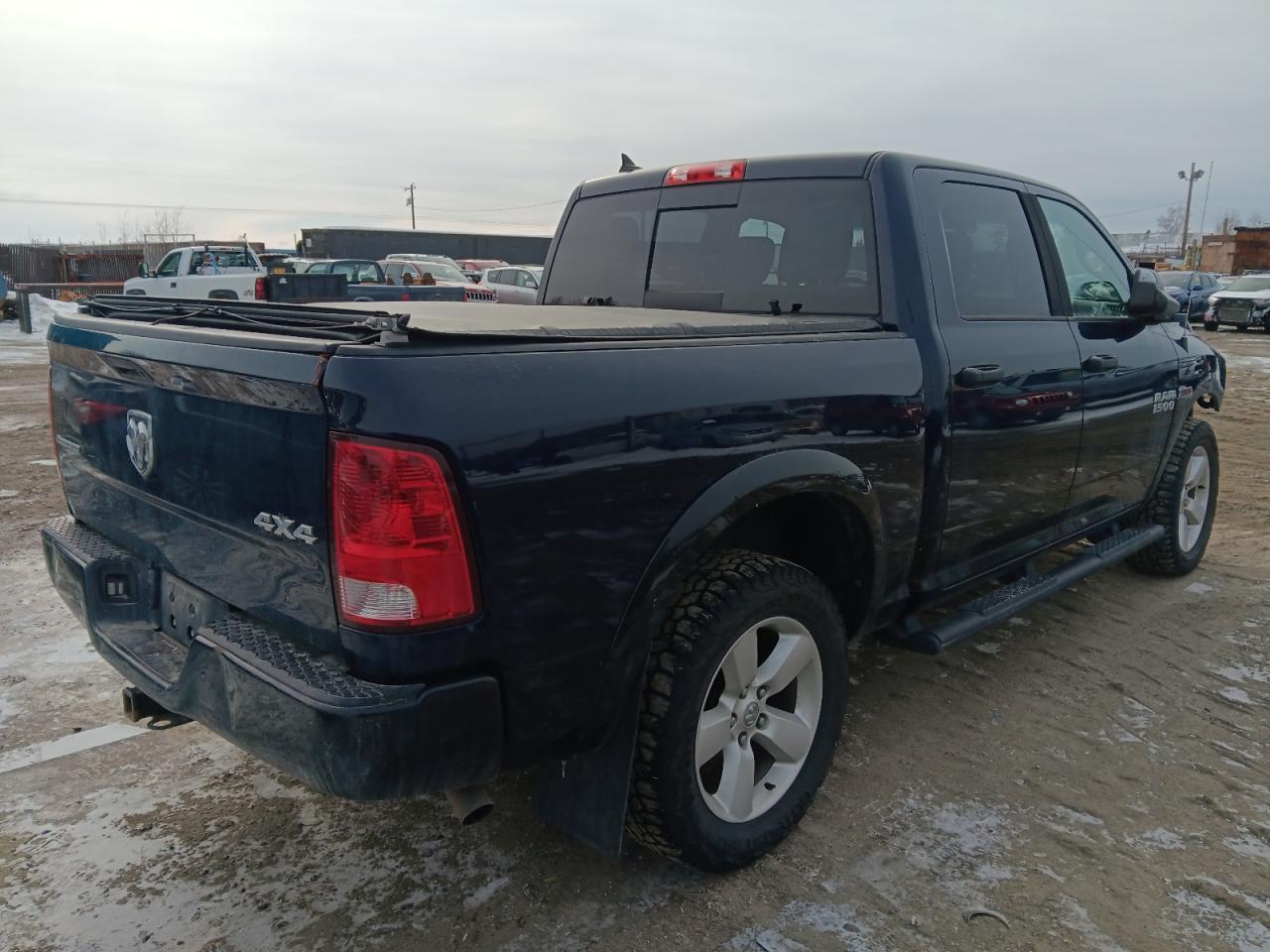 2015 RAM 1500 SLT - Image 3
