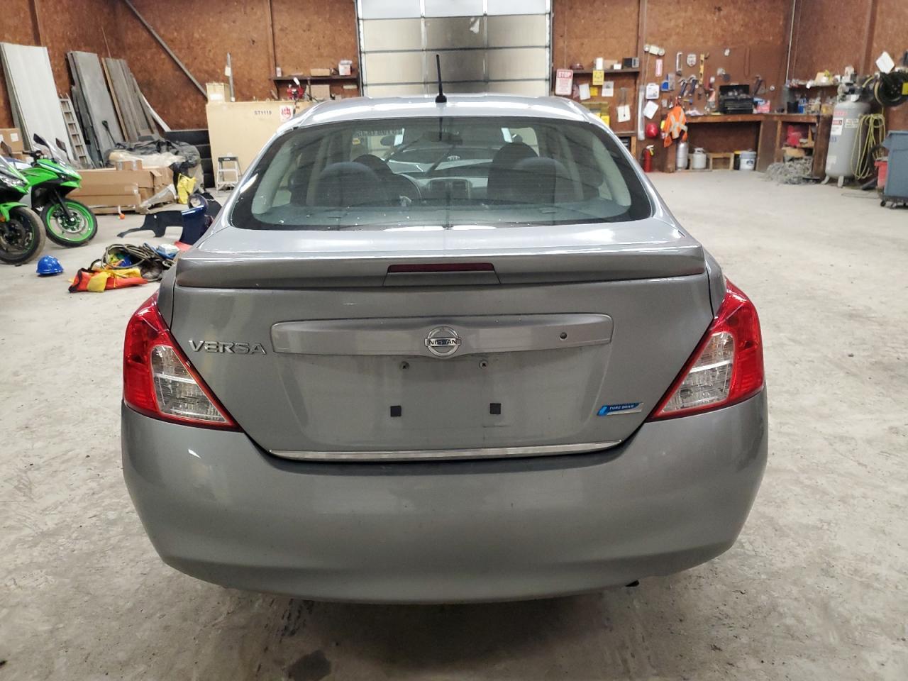 2014 NISSAN VERSA S - Image 6