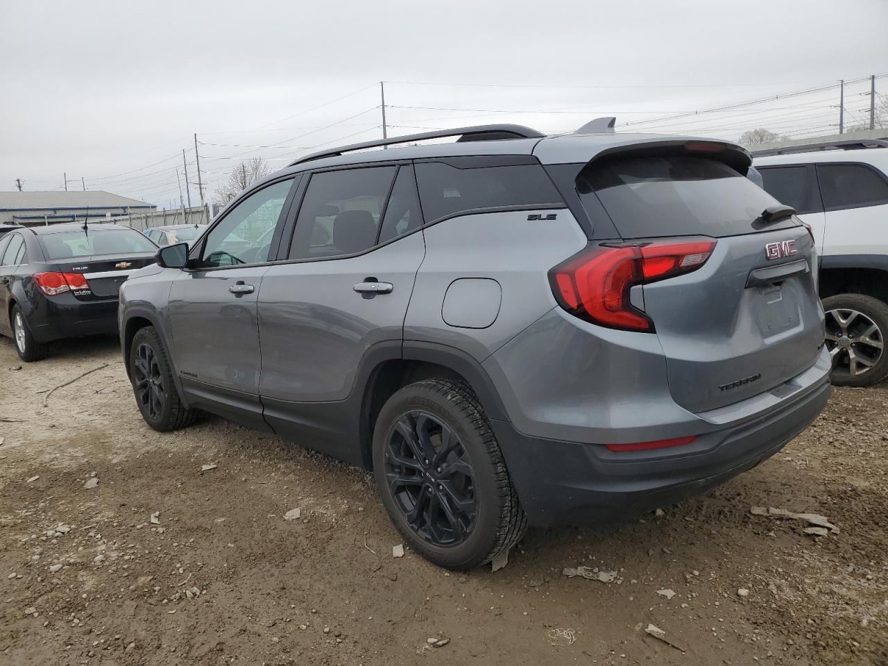2021 GMC TERRAIN SL - Image 2