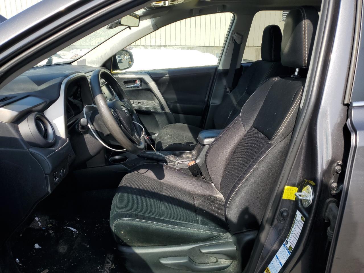 2015 TOYOTA RAV4 XLE - Фото 7
