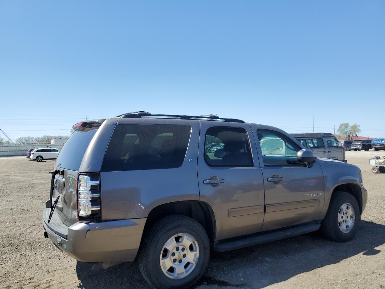 2011 CHEVROLET TAHOE K150 - Image 3