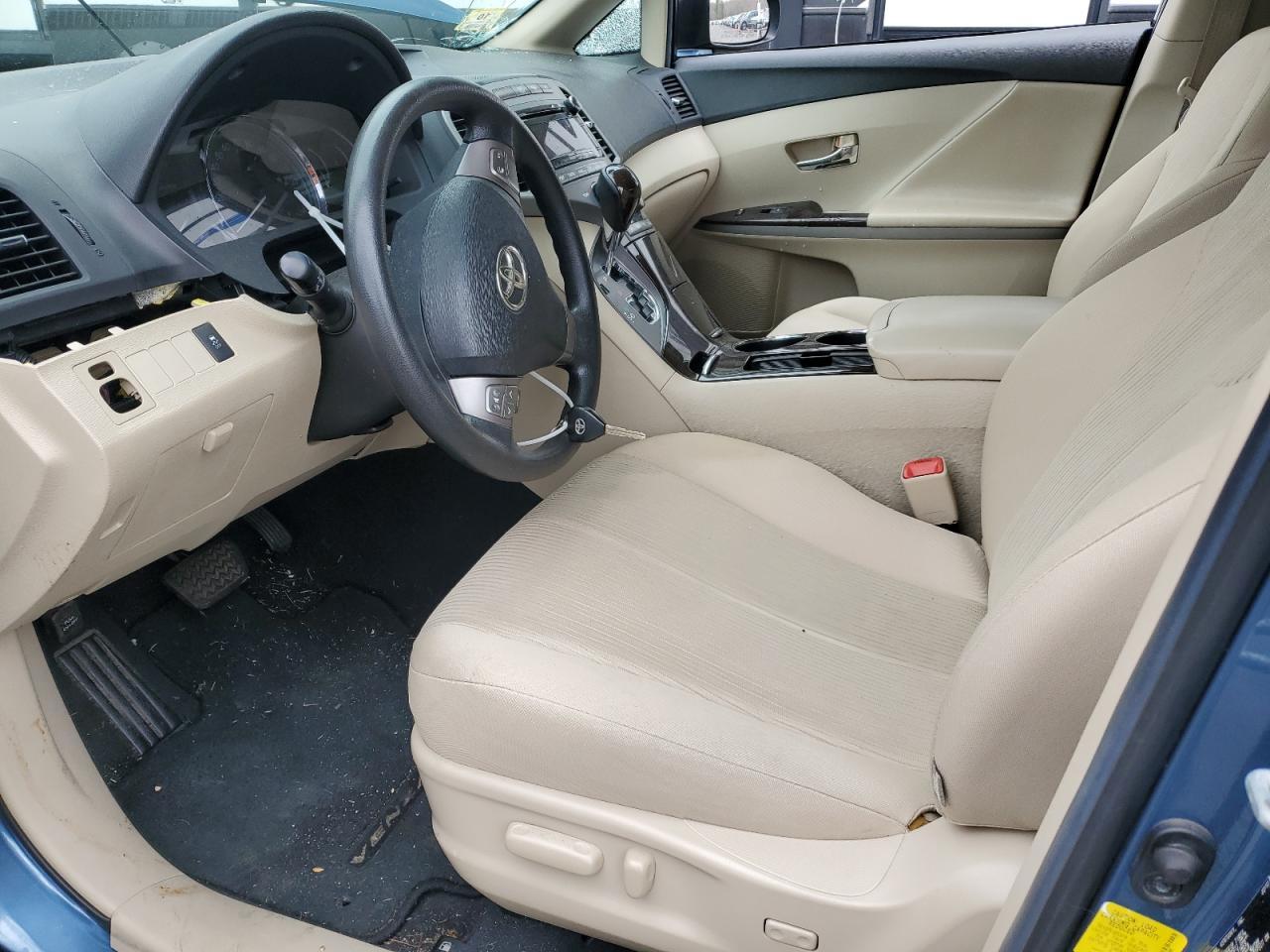 2012 TOYOTA VENZA LE - Фото 7
