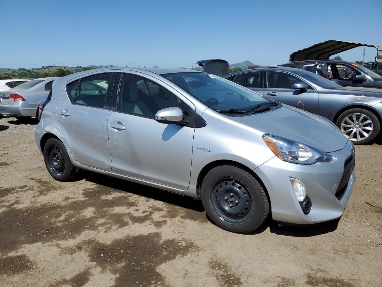 2015 TOYOTA PRIUS C - Фото 4