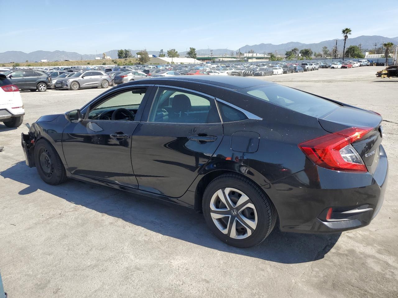 2017 HONDA CIVIC LX - Фото 2