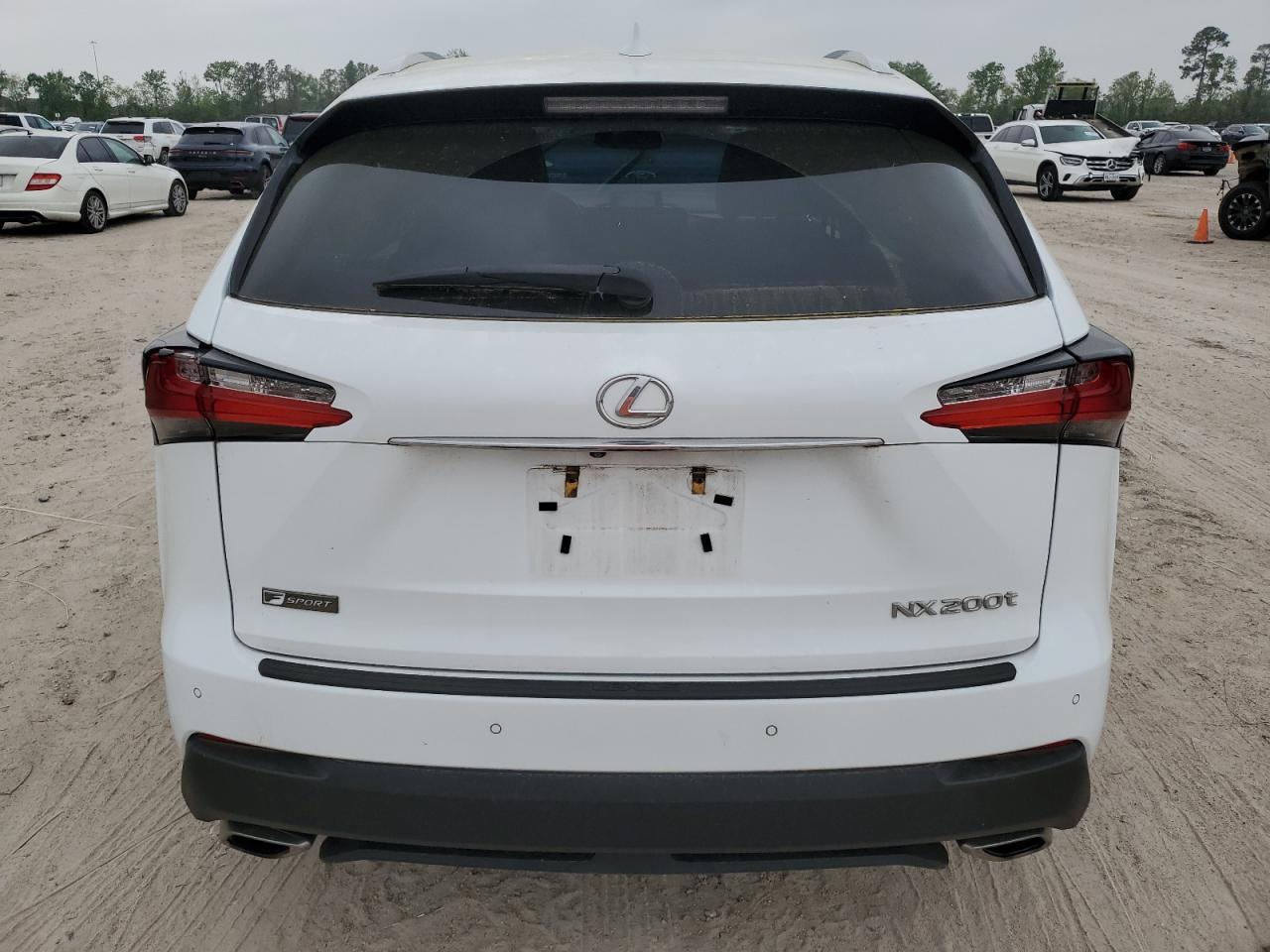 2017 LEXUS NX 200T BA - Фото 6