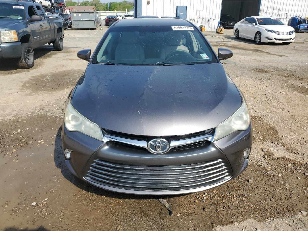 2015 TOYOTA CAMRY LE - Фото 5