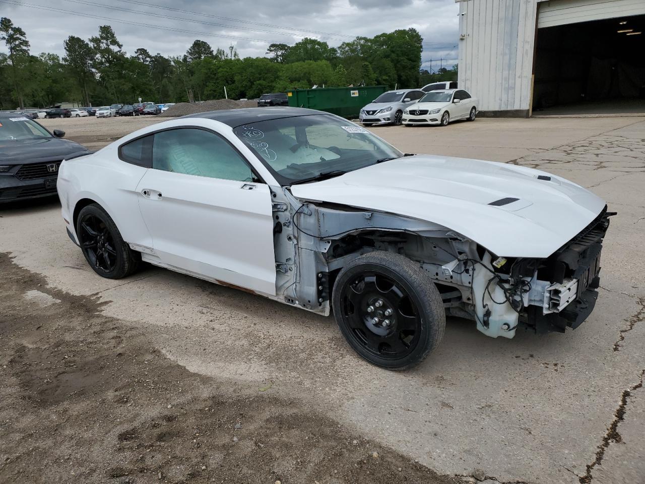 2018 FORD MUSTANG GT - Фото 4