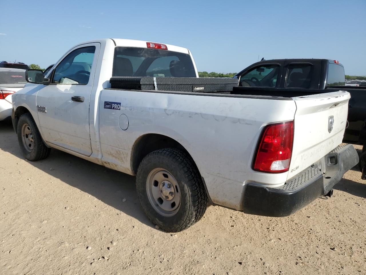 2015 RAM 1500 ST - Image 2