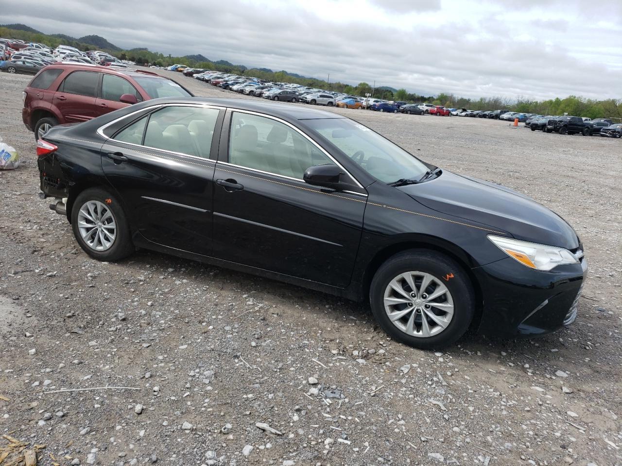 2016 TOYOTA CAMRY LE - Фото 4