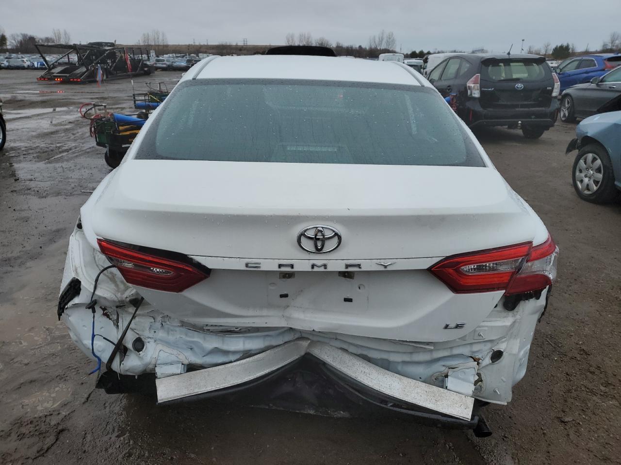 2018 TOYOTA CAMRY L - Image 6