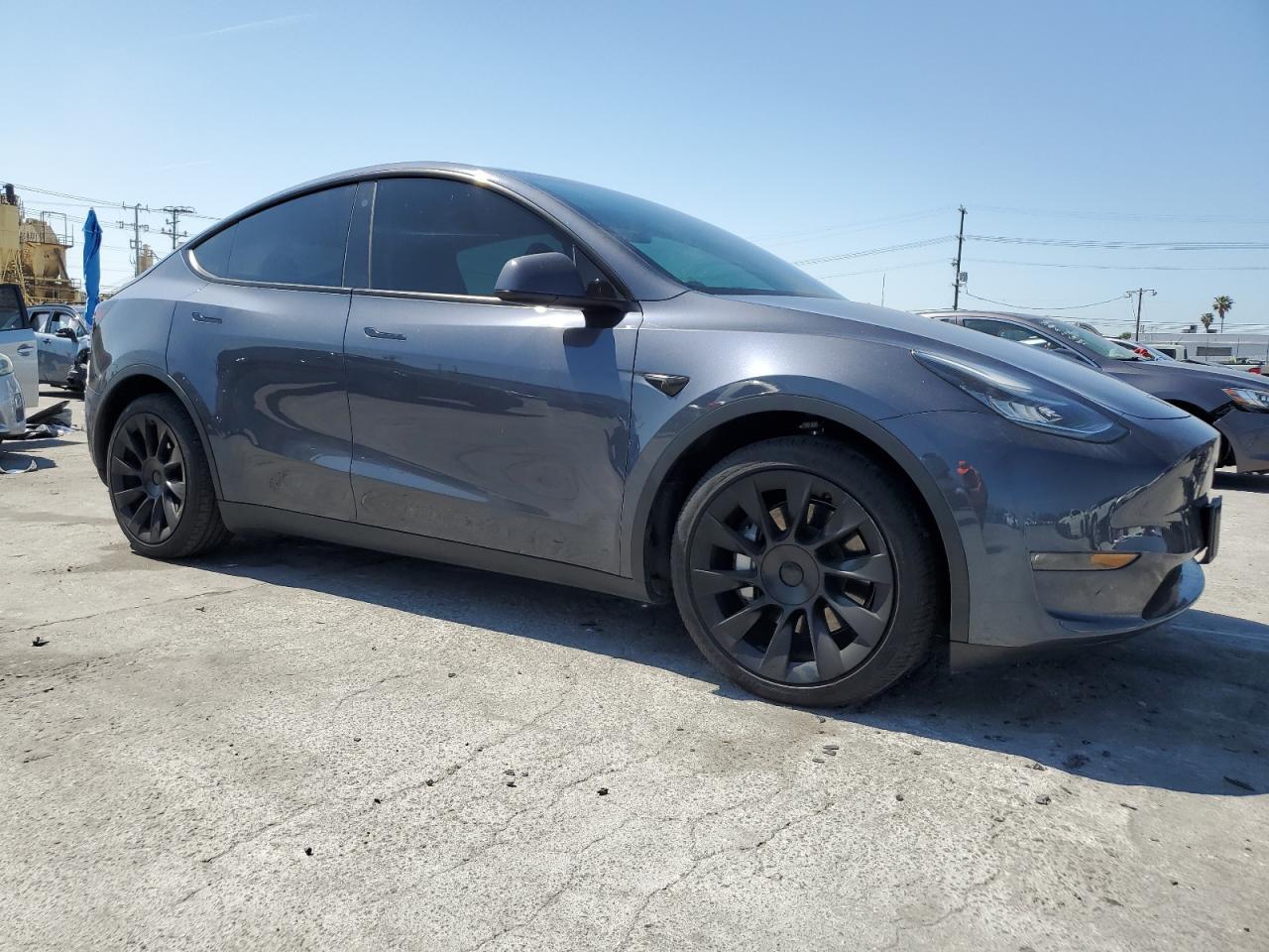 2023 TESLA MODEL Y - Фото 4
