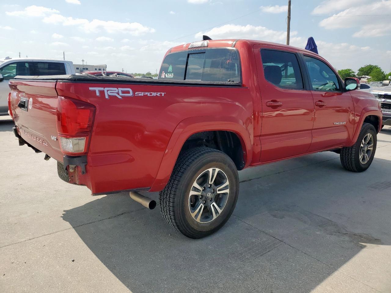 2017 TOYOTA TACOMA DOU - Фото 3
