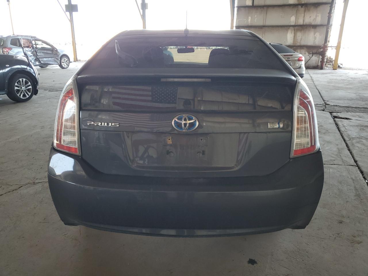 2013 TOYOTA PRIUS - Image 6