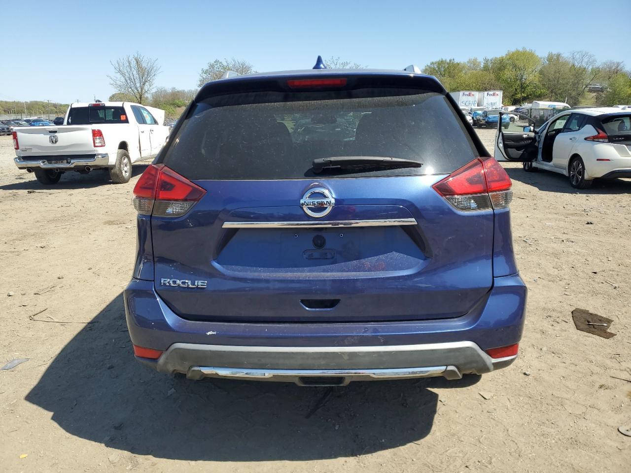 2017 NISSAN ROGUE S - Image 6