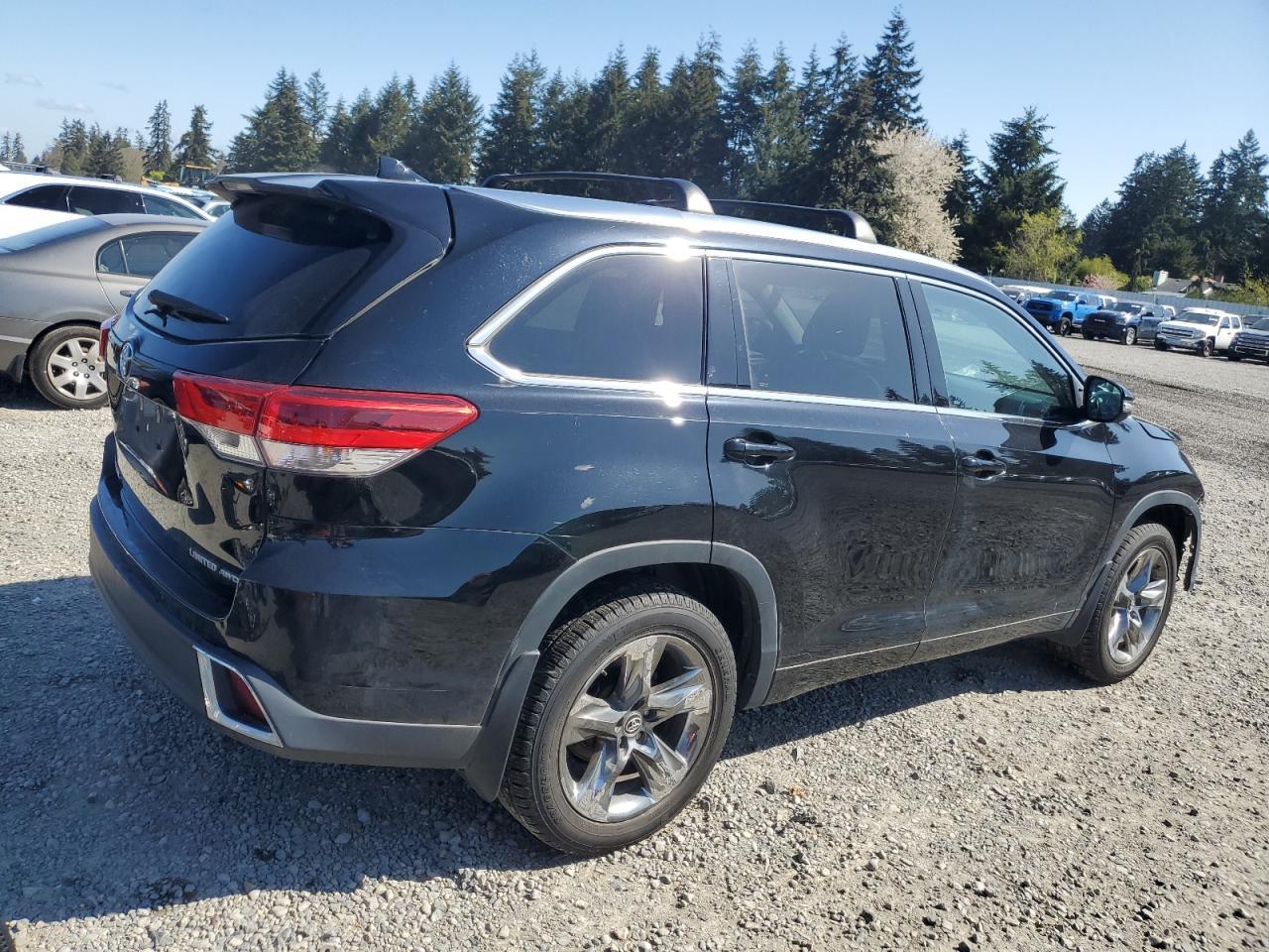 2018 TOYOTA HIGHLANDER - Фото 3