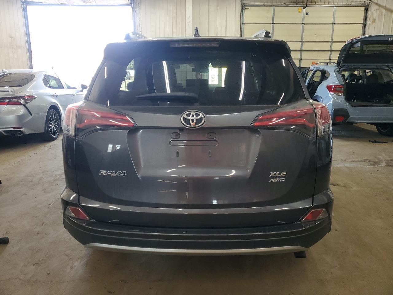 2018 TOYOTA RAV4 ADVEN - Фото 6