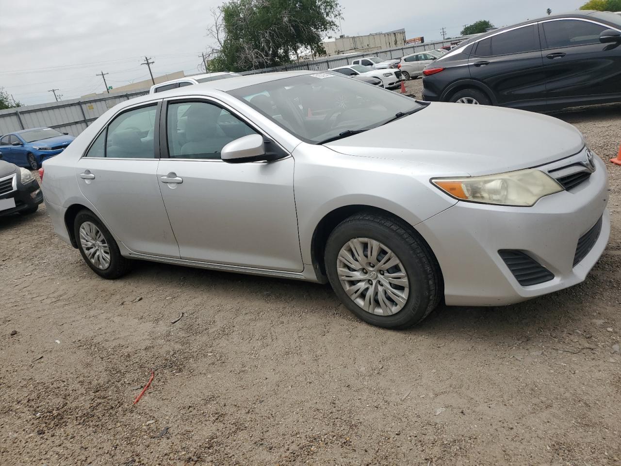2014 TOYOTA CAMRY L - Image 4