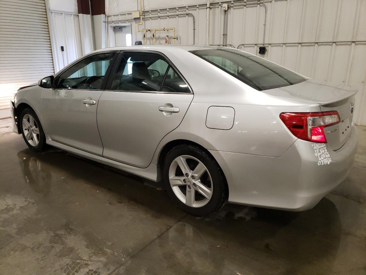 2014 TOYOTA CAMRY L - Image 2