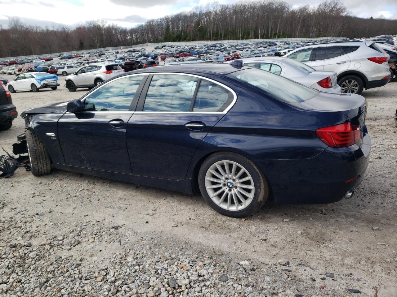 2011 BMW 535 XI - Фото 2