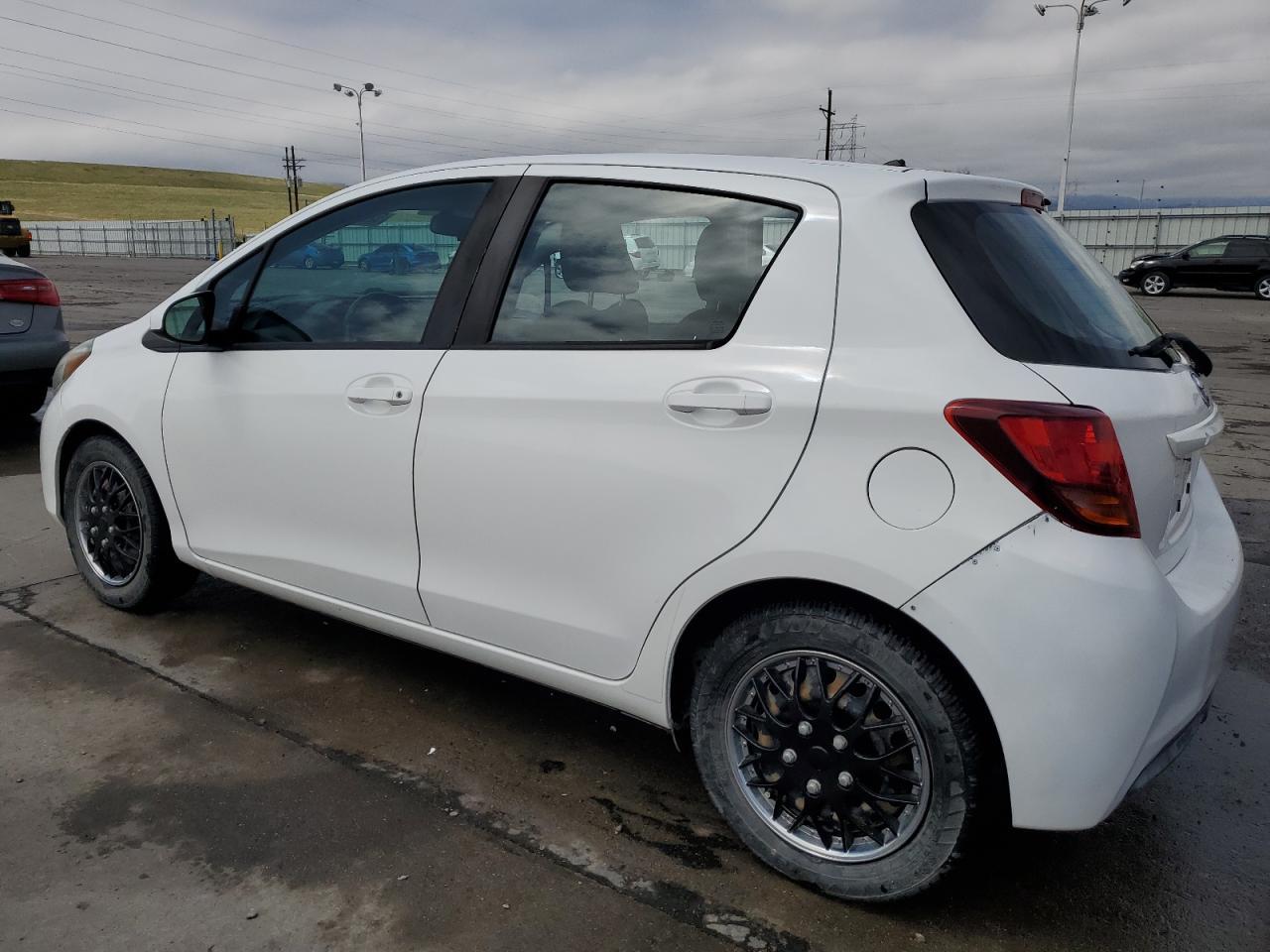 2015 TOYOTA YARIS - Image 2