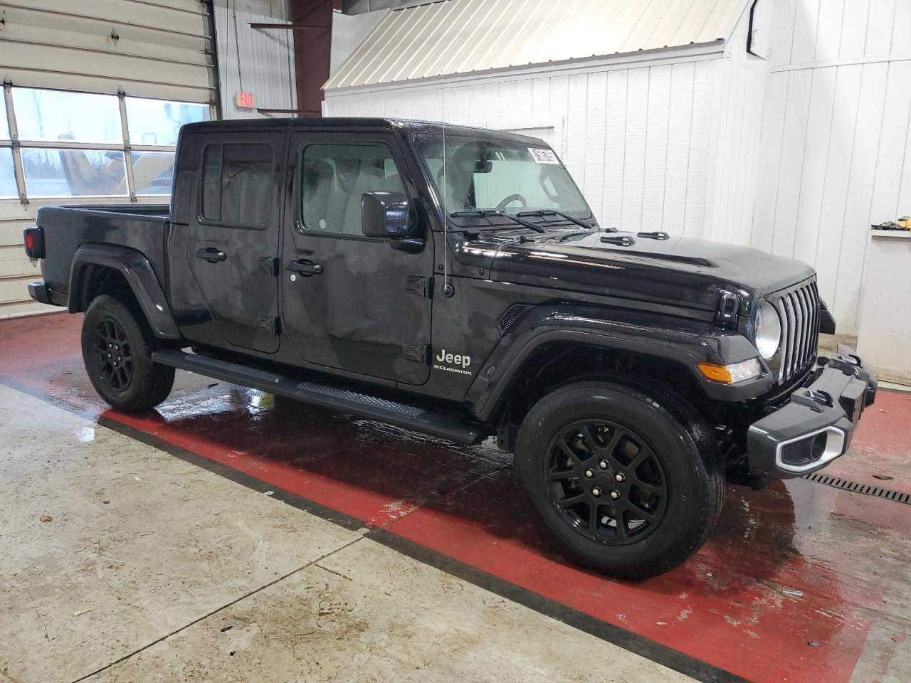 2023 JEEP GLADIATOR - Image 4