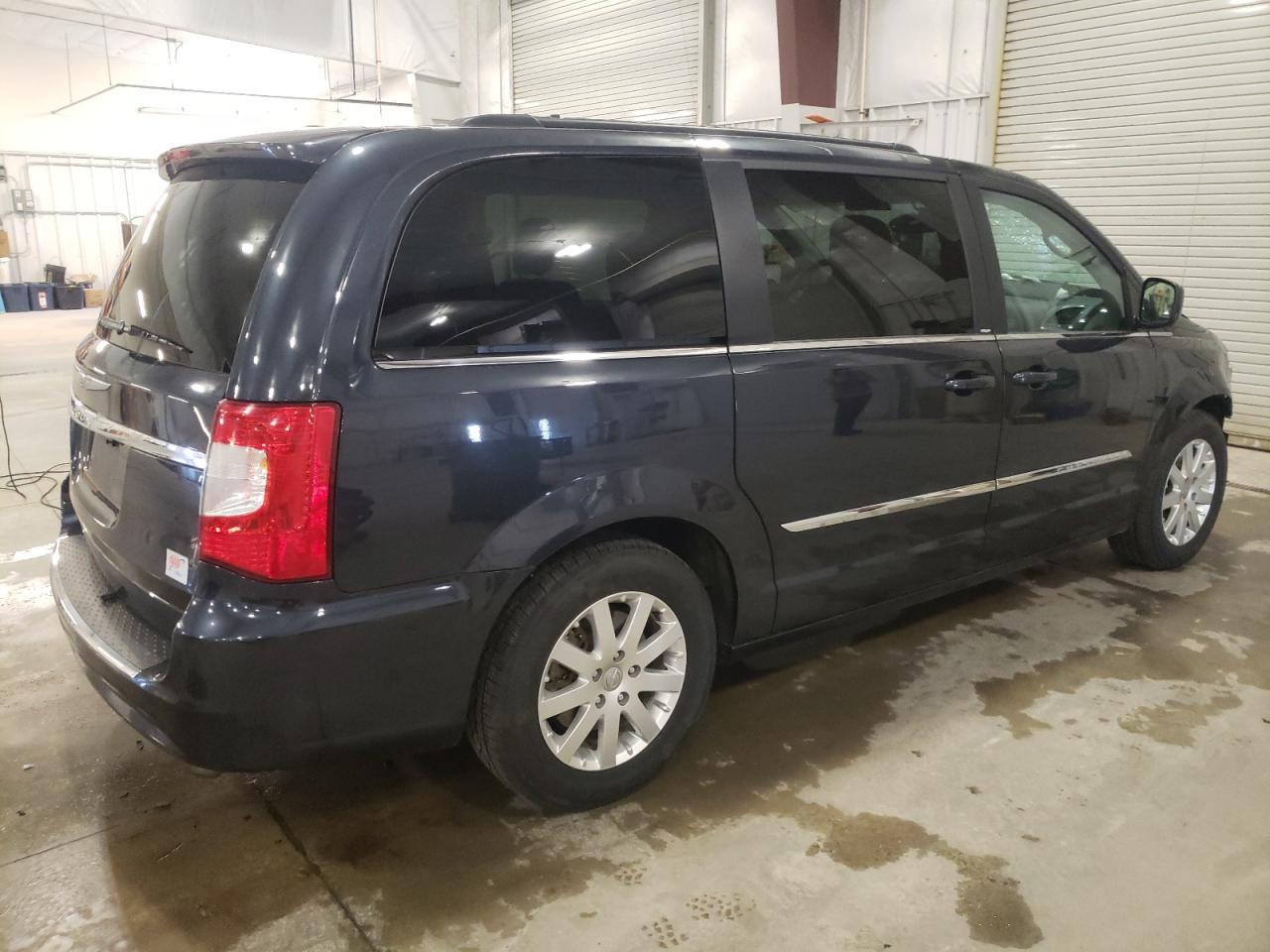 2014 CHRYSLER TOWN & COU - Фото 3