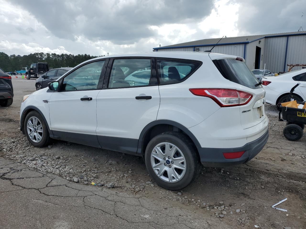 2013 FORD ESCAPE S - Image 2