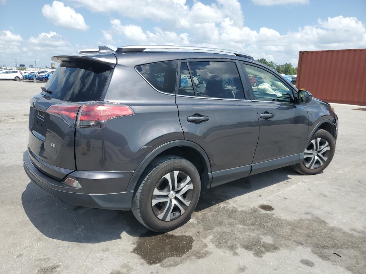 2017 TOYOTA RAV4 LE - Image 3