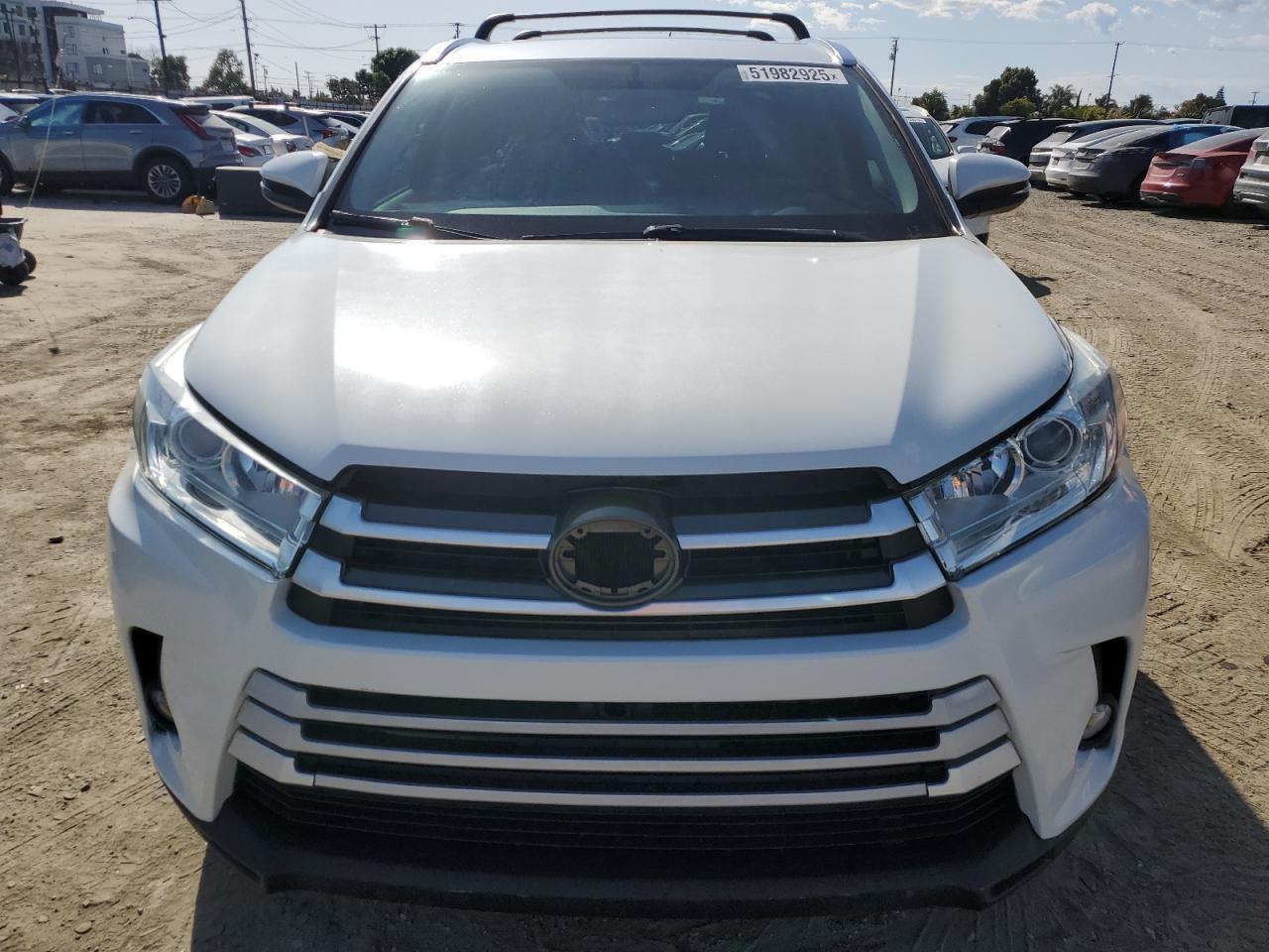 2019 TOYOTA HIGHLANDER - Image 5
