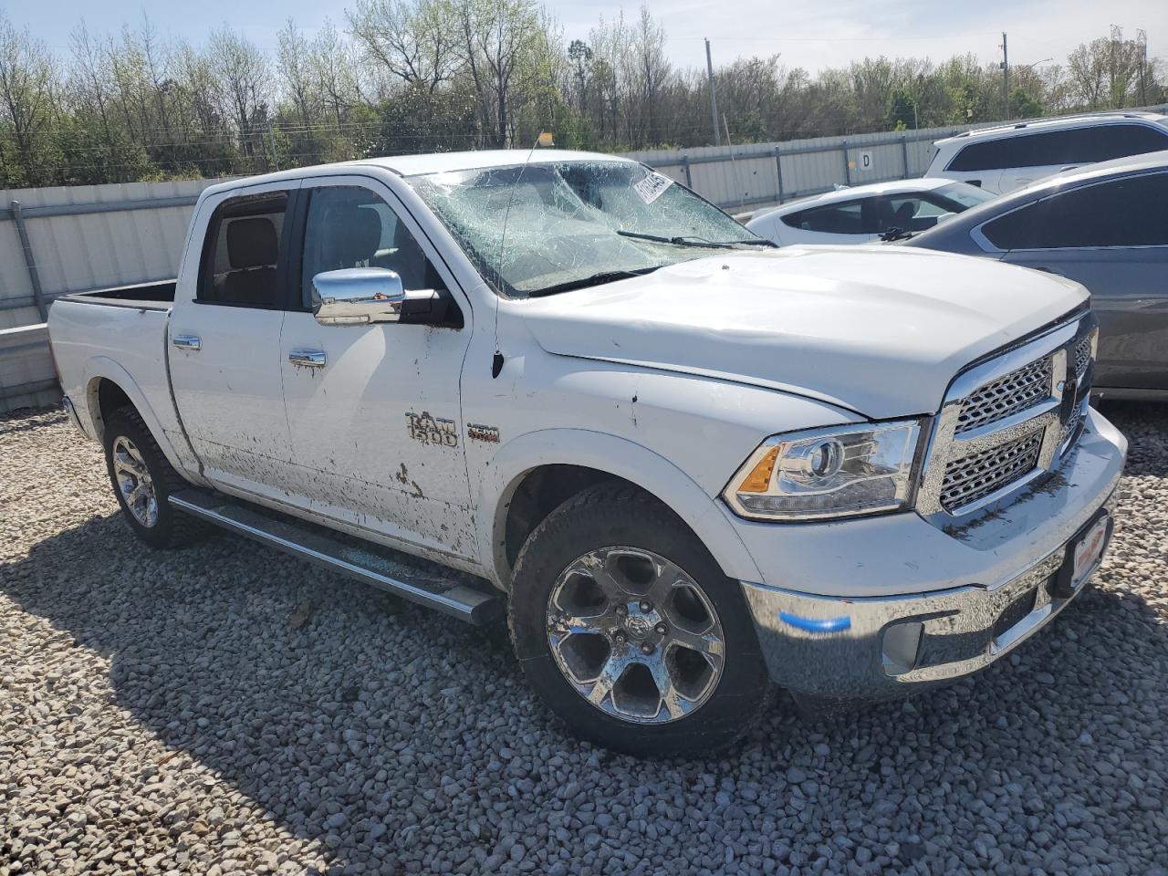 2017 RAM 1500 LARAM - Image 4