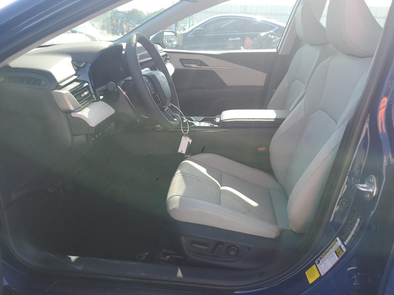 2025 TOYOTA CAMRY XSE - Фото 7