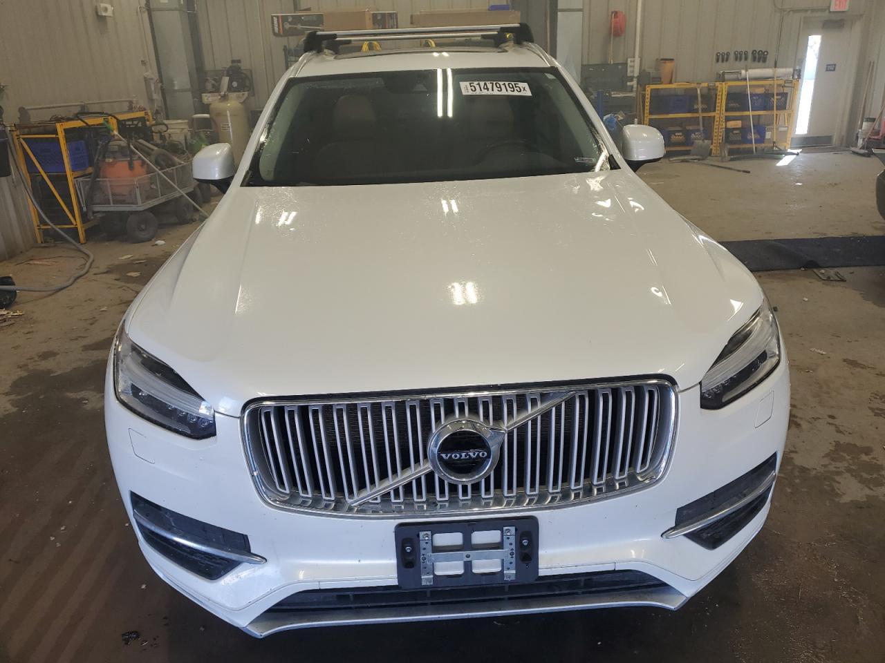 2016 VOLVO XC90 T6 - Фото 5