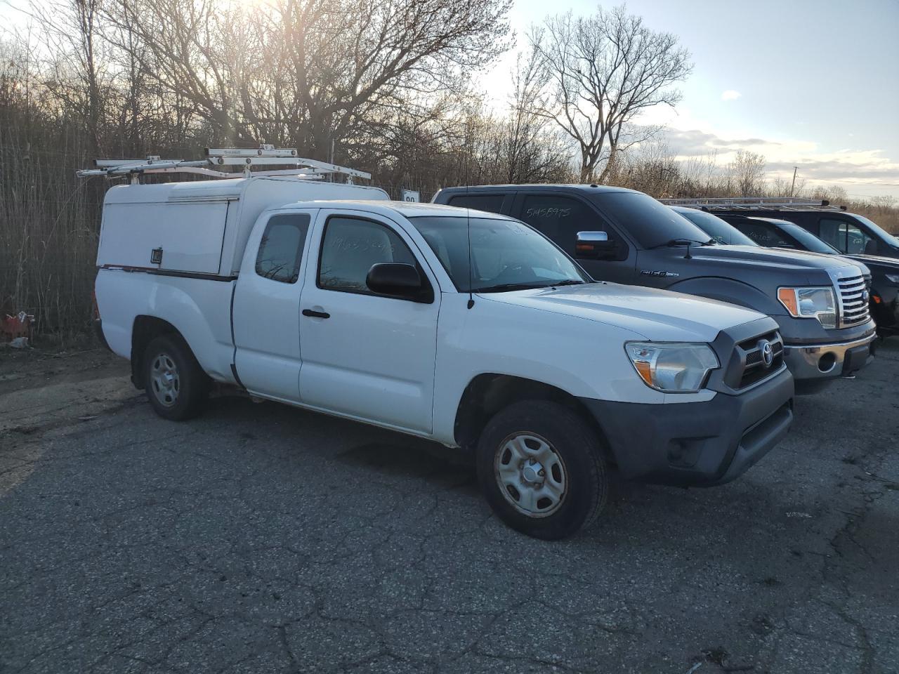 2015 TOYOTA TACOMA ACC - Image 4