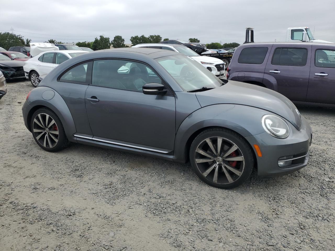 2012 VOLKSWAGEN BEETLE TUR - Фото 4