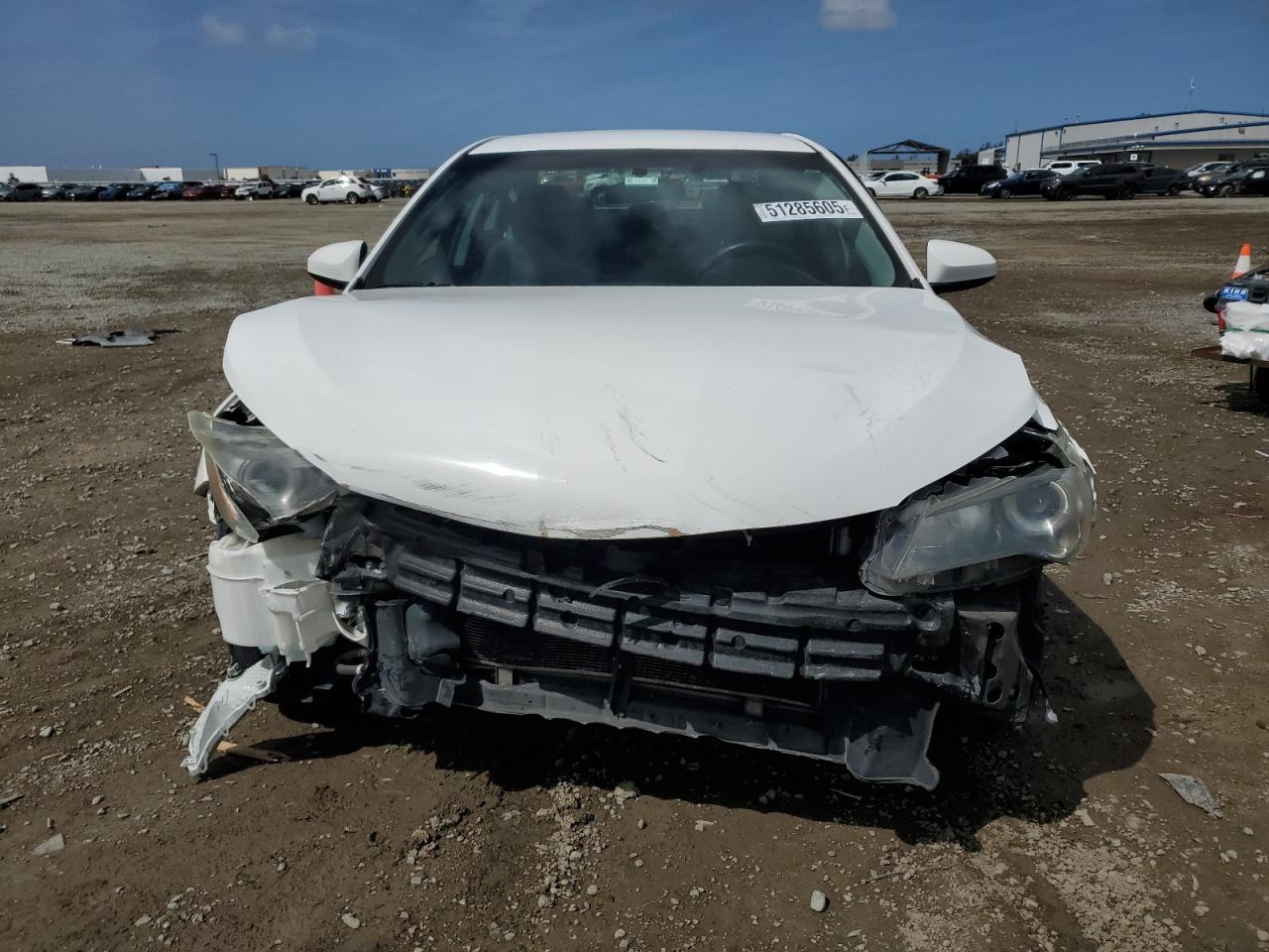 2015 TOYOTA CAMRY LE - Image 5