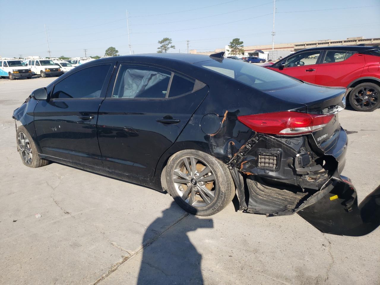 2018 HYUNDAI ELANTRA SE - Фото 2