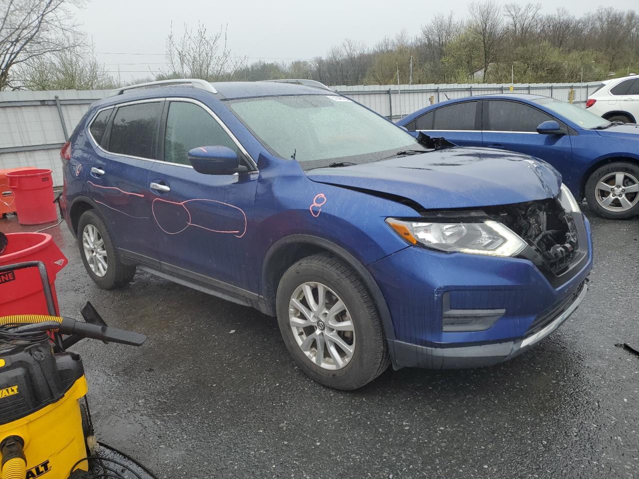 2018 NISSAN ROGUE S - Фото 4