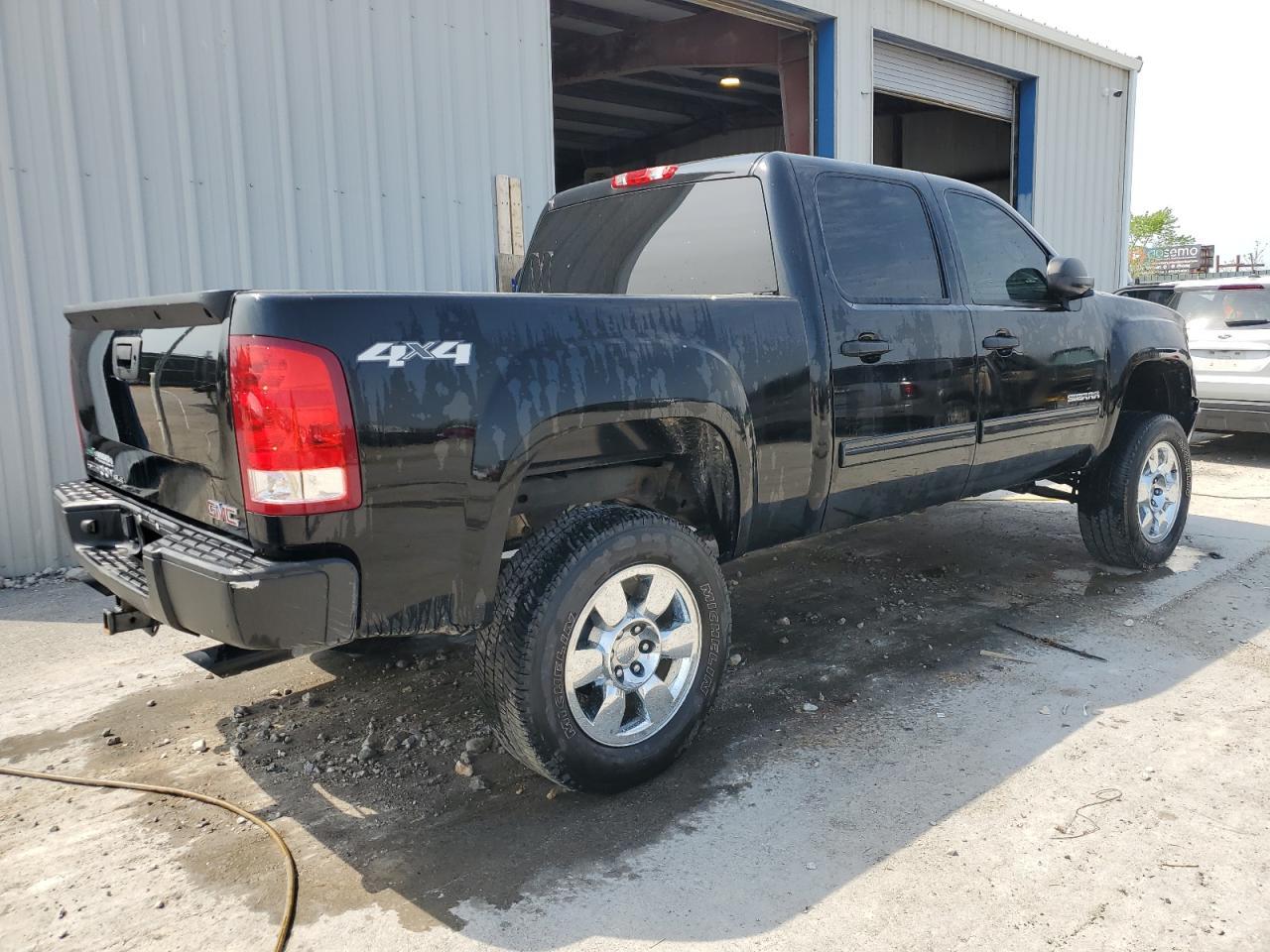 2011 GMC SIERRA K15 - Image 3