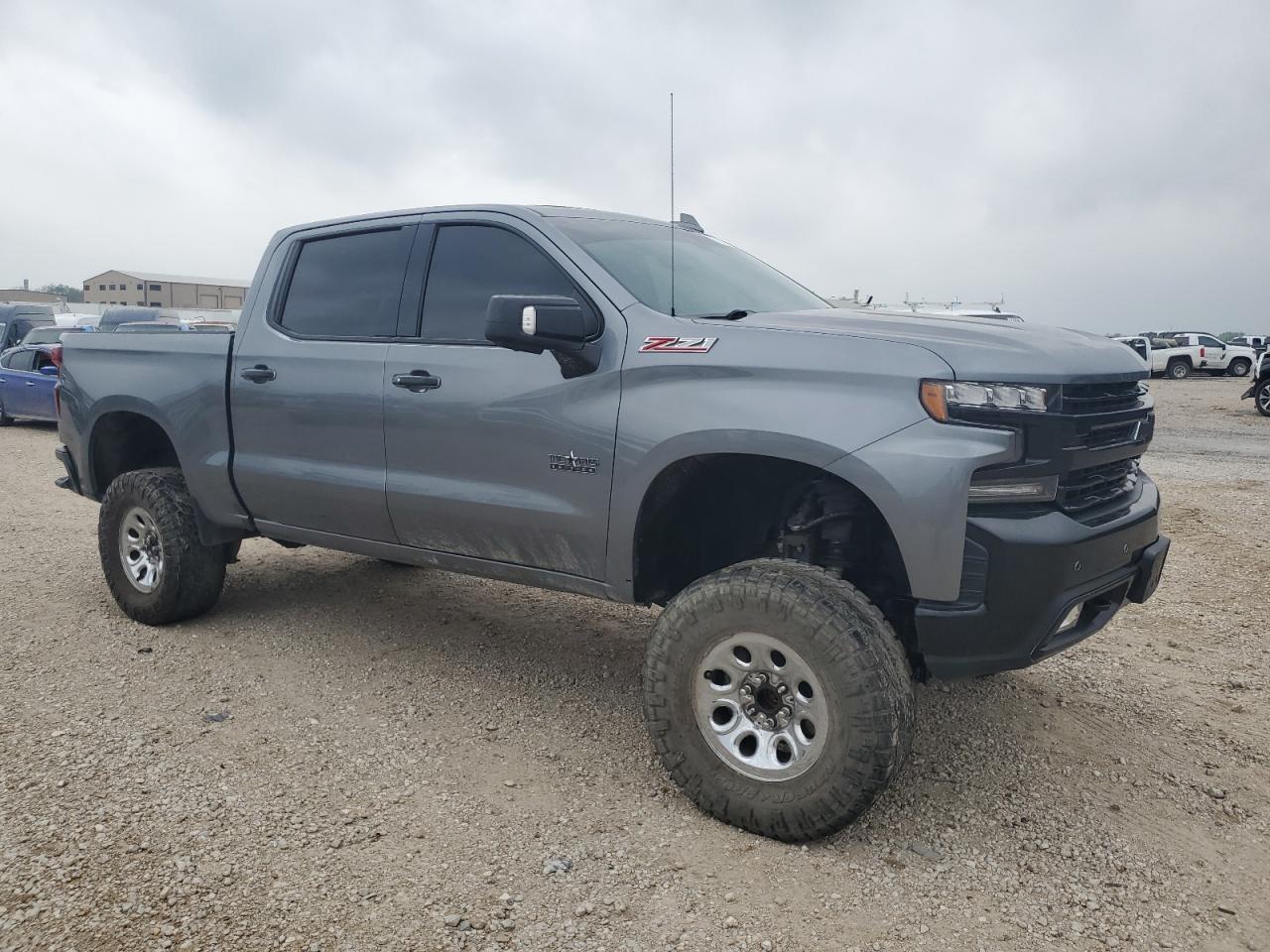 2021 CHEVROLET SILVERADO - Фото 4