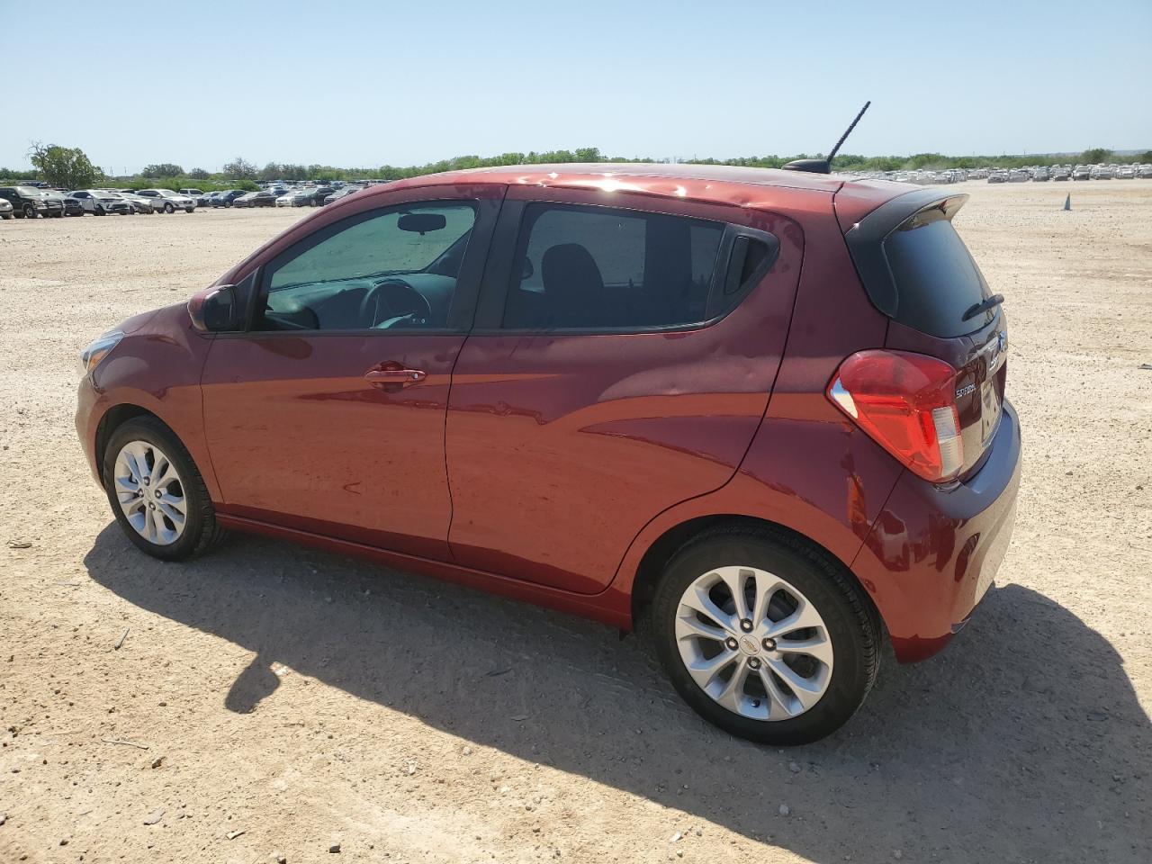 2022 CHEVROLET SPARK 1LT - Фото 2