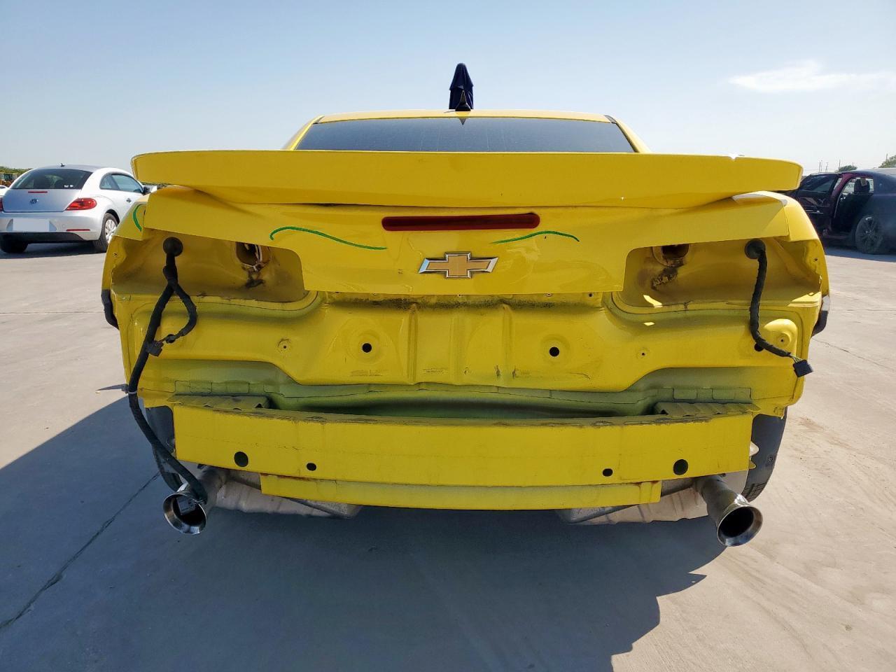2015 CHEVROLET CAMARO LS - Image 6