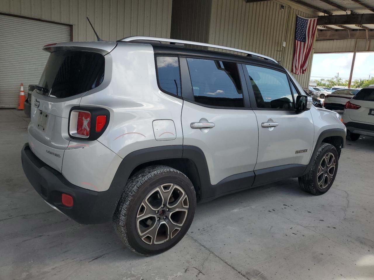 2017 JEEP RENEGADE L - Фото 3
