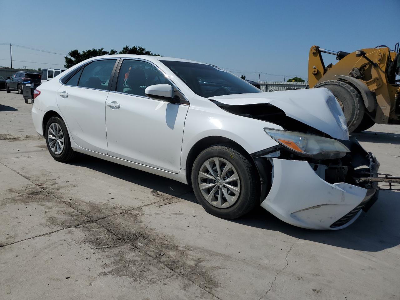 2017 TOYOTA CAMRY LE - Фото 4