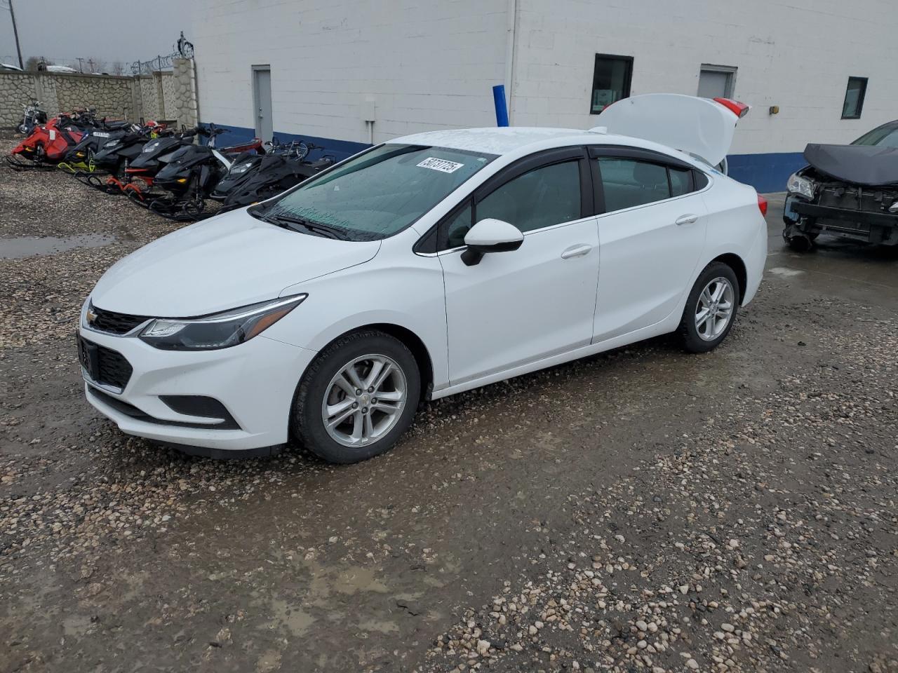 2017 CHEVROLET CRUZE LT