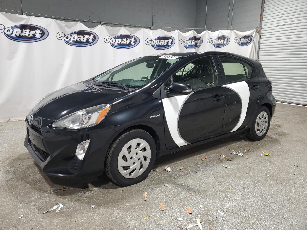 2016 TOYOTA PRIUS C