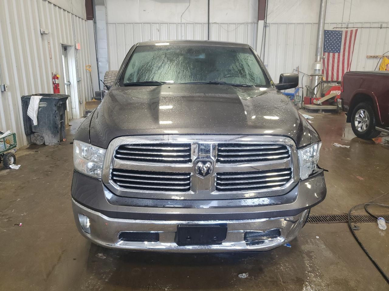 2015 RAM 1500 SLT - Image 5