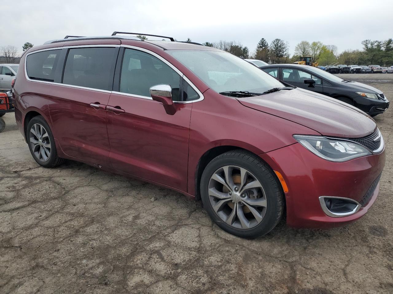2017 CHRYSLER PACIFICA L - Image 4