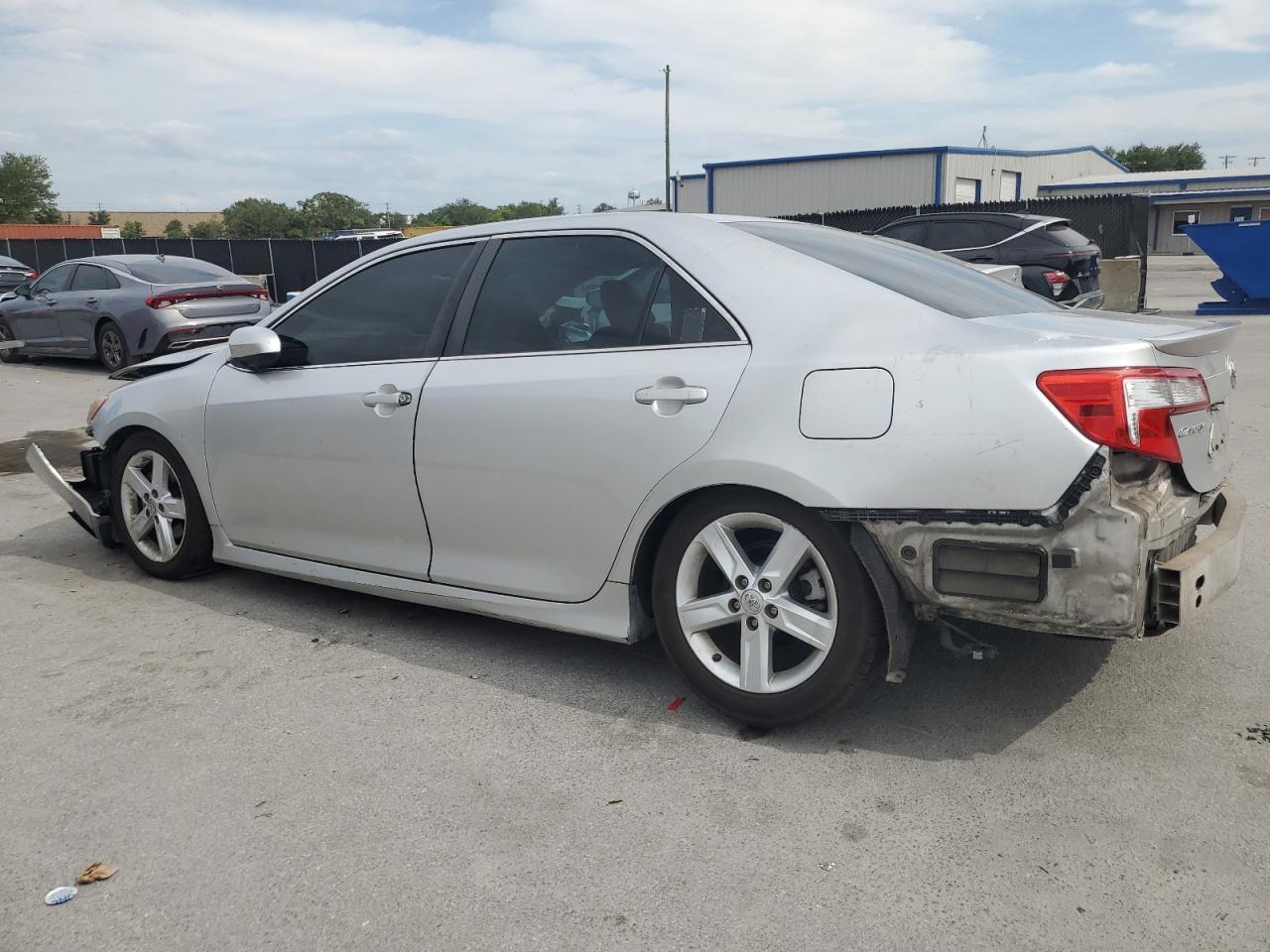 2014 TOYOTA CAMRY L - Image 2
