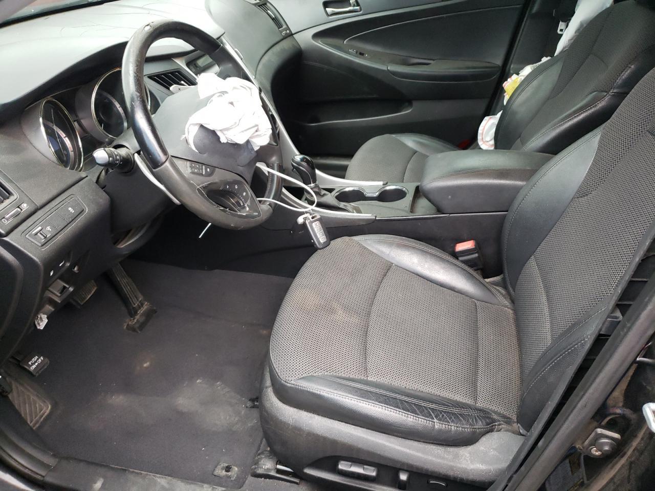 2011 HYUNDAI SONATA SE - Image 7